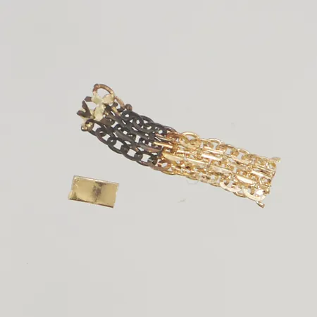 Diverse guld defekt 18K 0,5g.