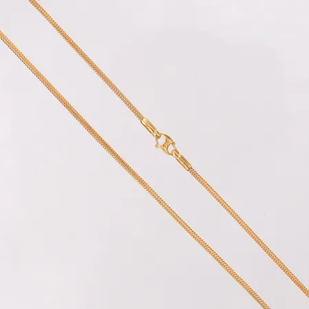 Kedja halvstel längd 45,5cm, bredd 1,5mm, små skevheter, 22K Vikt: 6,1 g