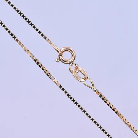 Kedja Venezia längd 40 cm bredd 1mm 18K. Vikt: 3 g