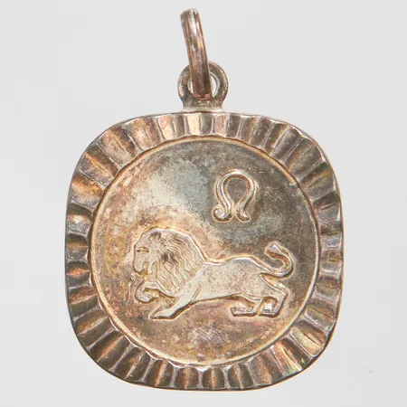 Hänge stjärntecken lejon längd ca 29mm, ALTON, 830/1000 silver Vikt: 5,8g Vikt: 5,8 g
