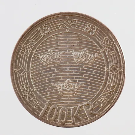 Mynt Sveriges Riksdag på Helgeandsholmen 100kr etui Silver 925/1000. Vikt: 16 g på auktion i Kista hos Pantbanken Sverige