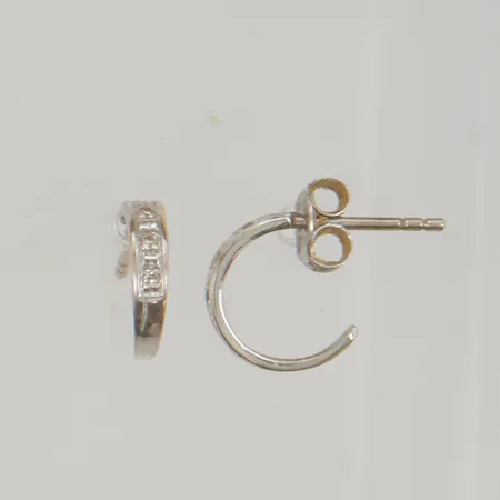Örhängen diamanter 8x ca 0,0025ct, 10mm 18K 1,1g.