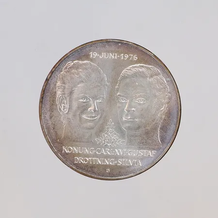 Minnesmynt 50kr Kungabröllopet -19 juni 1976 Konung Carl XVI Gustav och Drottning Silvia silver 925/1000  Vikt: 26,7 g