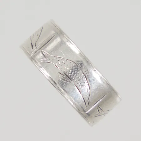 Ring med fiskar stl 17¼, bredd 7,8mm, silver Vikt: 4,5 g