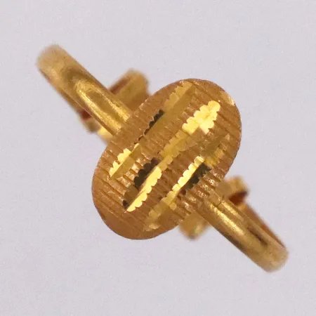 Ring reglerbar skena stl:från ca 17, skev, 21K Vikt: 1,4 g