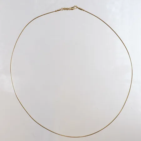 Collier halvstelt längd 41cm bredd 0,9mm något ojämn 14K Vikt: 3,8 g