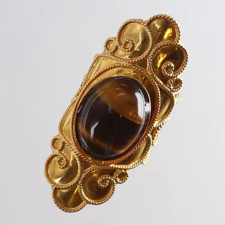 Ring med tigeröga stl: 16¾ bredd 42mm skev skena 21K Vikt: 8 g