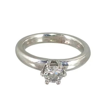 Ring i silver 925/1000 VIVENTY, Cubic Zirconia Ø 5 mm, stl:18,0 mm, bredd 3,3 - 6 mm, fint skick Vikt: 5,2 g