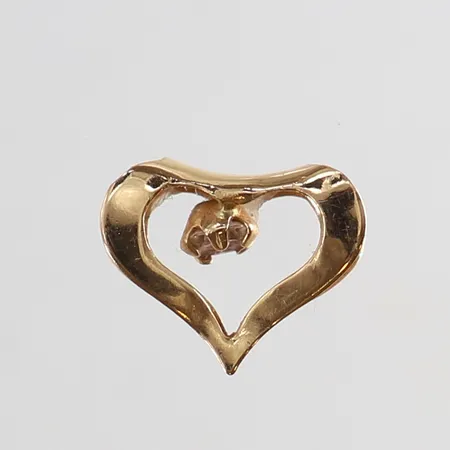 Hänge hjärta med vit sten mått 9x11mm bucklor 18K Vikt: 0,3 g