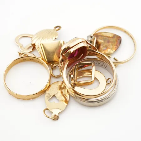 Diverse guld, 18k Vikt: 13,2 g