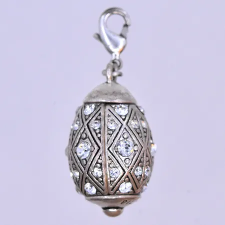 Hänge/Berlock Pilgrim stl: 45x16mm vit metall.