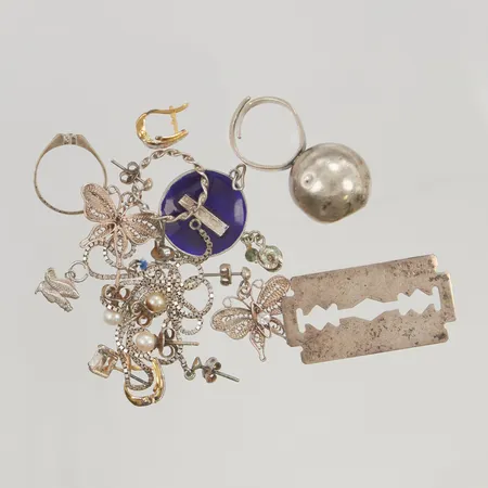 Diverse silversmycken defekt 830-925/1000 Silver 29,9g.