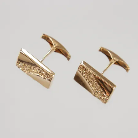 Manschettknappar med dekor, 17x12mm, ihålig, Guldfynd, 18K, Vikt: 4,7 g