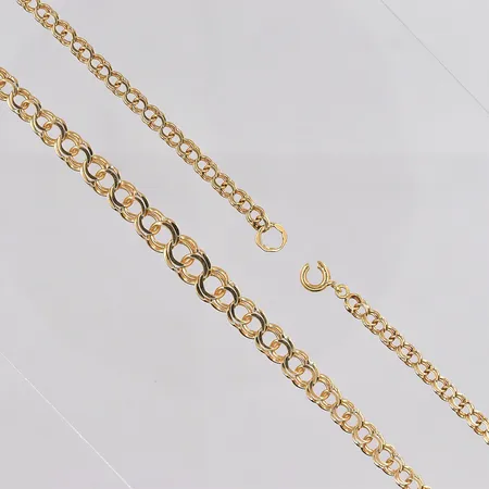 Collier doserad Bismarck längd 49cm defekt lås, sliten låsögla 18K Vikt: 12,9 g