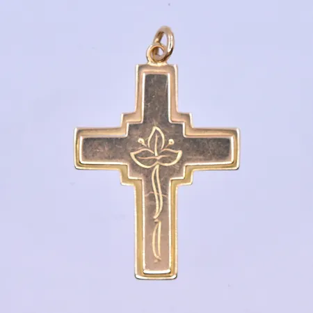 Hänge kors stl: 43x27mm 18K. Vikt: 5,5 g