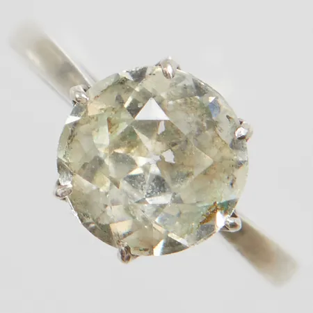 Ring med vit sten stl:17, bredd 2-9mm, från år 1946, svenska stämplar, 925/1000 silver Vikt: 1,7g Vikt: 1,7 g