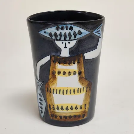 Vas Lisa Larsson, Varieté, Gustavsberg, klistermärken, höjd 14cm, stengods