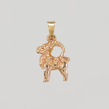 Hänge stjärntecken stenbock, längd inklusive ögla 23mm, bredd 11,6mm, 18K, Vikt: 4,3 g