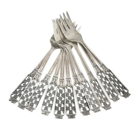 Bakelsegafflar/Tårtgafflar, modell Princess, silver 830/1000, 12 stycken, längd 13,8 cm, CESON Göteborg (en tillverkad av GAB Eskilstuna), normaltbruksskick Vikt: 204,2g Vikt: 189,4 g
