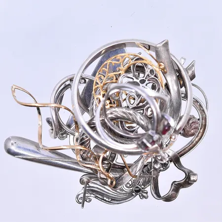 Diverse silver 925/1000. Vikt: 47,7 g