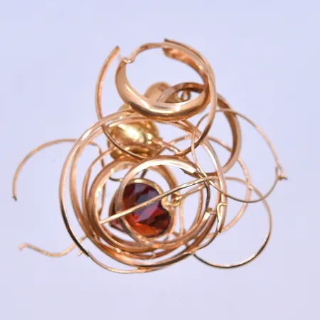 Diverse guld 18K. Vikt: 5,5 g