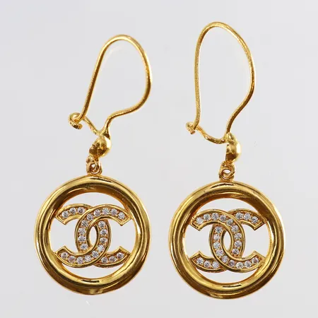 Örhängen med vita stenar längd ca 45mm bredd 19mm OBS! Ej märkesdesign 21K Vikt: 7,2 g