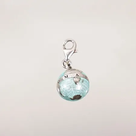 Berlock av Thomas Sabo längd 24mm inkl. ögla bredd 11mm silver 925/1000 3,9g Vikt: 3,9 g