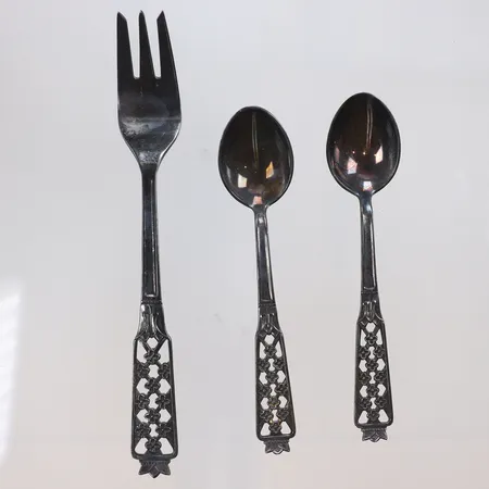 2 Kaffeskedar 1 Tårtgaffel modell Princess silver 830/1000 Vikt: 36 g