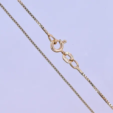 Kedja Venezia längd 42cm bredd 1mm 18K. Vikt: 2,8 g