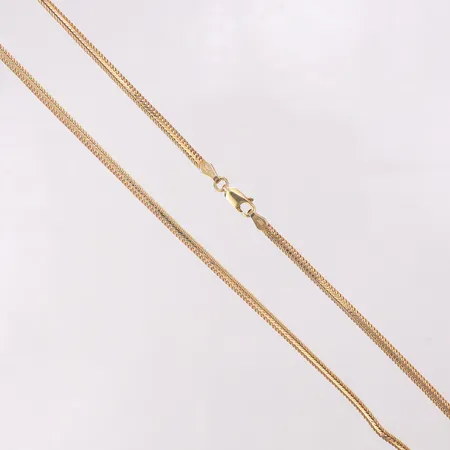 Kedja Rävsvans längd 45,5cm bredd 2,8mm, skevhet, GHA, 18K Vikt: 8,3 g