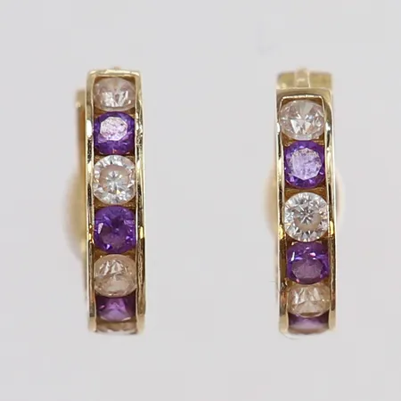 Örhängen Creoler med vita samt lila stenar Ø12mm bredd 3mm 14K Vikt: 1,6 g