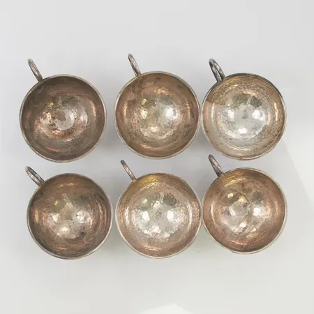 6 Punchkoppar 4cm, 830/1000 Silver 177,5g.