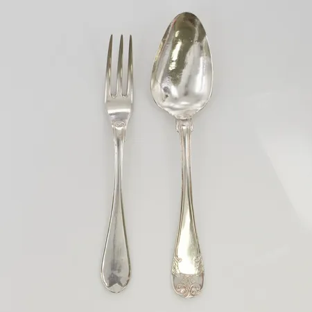 1 Gaffel 17cm, 1 Sked 19cm, gravyr, 830/1000 Silver 74,7g.