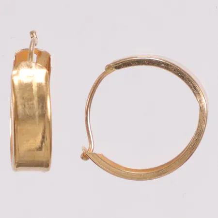 Ett par örhängen Creoler Ø14mm, något ojämna, 18K Vikt: 0,9 g