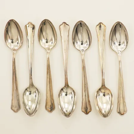 Sju kaffeskedar längd 12cm silver Vikt: 99 g