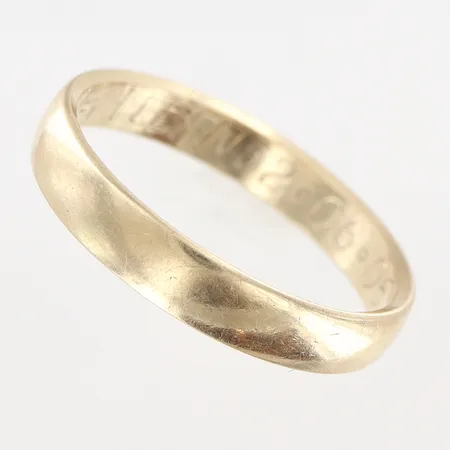 Ring slät stl:17½, bredd 3mm, gravyr, 18K Vikt: 2,8 g