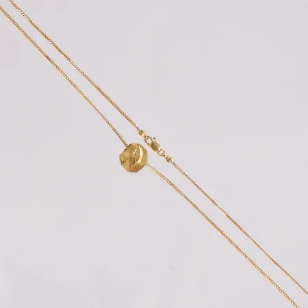 Collier längd 42cm bredd 1mm 21K Vikt: 3,1 g på auktion i Linköping hos Pantbanken Sverige