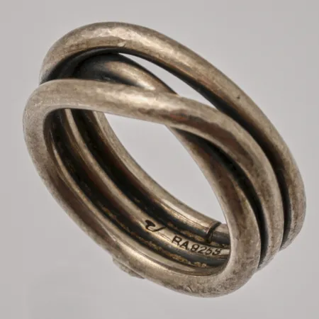 Ring, stl:17¾, bredd 7-8,5mm, Rauff, 925/1000 silver, 10,09g.