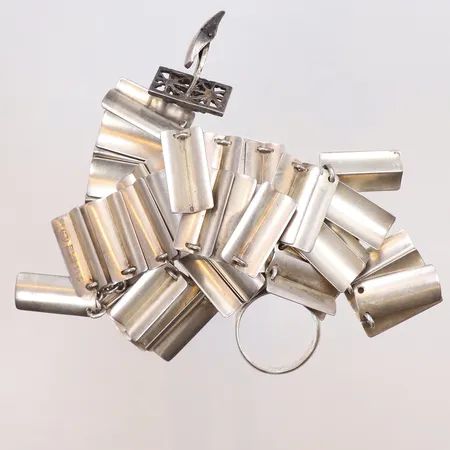 Diverse silver, delvis defekt, Vikt: 95,8 g