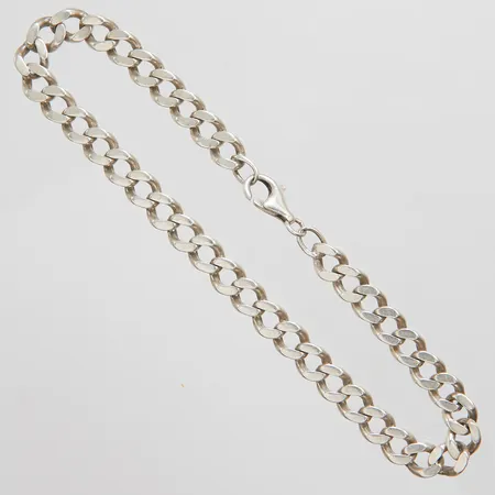 Armband Pansar längd: 26,3cm, bredd: 7,5mm, silver 925/1000  Vikt: 22,6 g
