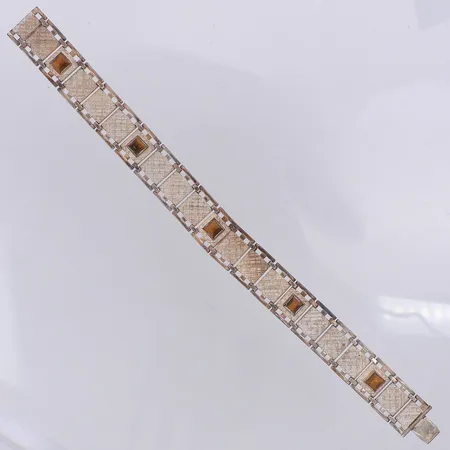 Armband tigeröga längd 18,8cm bredd 14mm, importstämpel, 830/1000 silver Vikt: 18,6 g