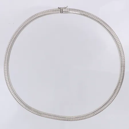 Collier halvstelt längd 41cm bredd 6mm, 835/1000 silver Vikt: 26,2 g