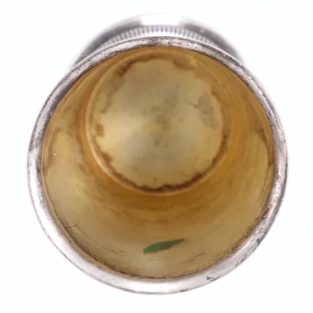 Pokal höjd 5cm bredd 3-4cm silver 830/1000 Vikt: 23,5 g