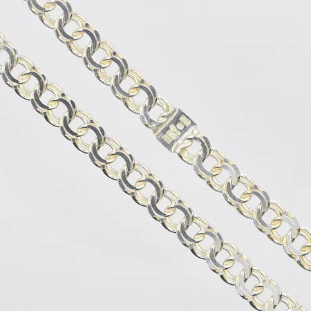 Collier Bismarck rak modell längd 72 cm bredd 10 mm O10/1988, ej öppningsbar/saknar lås, silver 830/1000. Vikt: 55,9 g