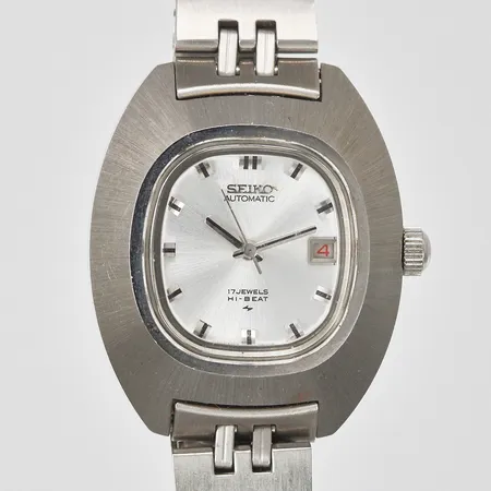 Damur Seiko automatic Hi-Beat datum plexiglas Ø ca 28x34mm modellnr 2205 vintage ca år 1968/1972 serienr: 740077 stål med stållänk med viklås inga tillbehör