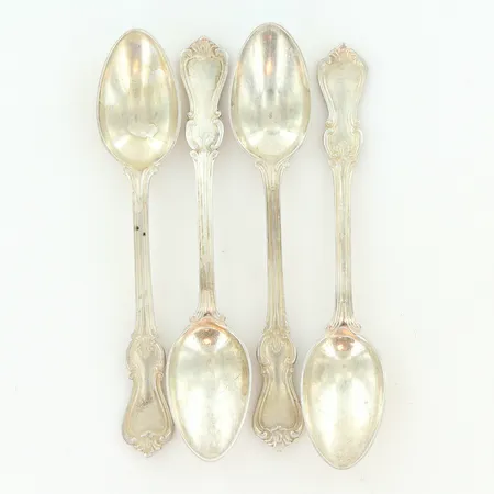 4 Kaffeskedar 12cm, repor, silver 830/1000 Vikt: 63,6 g