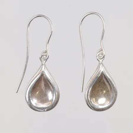 Ett par örhängen, 35x12mm, GHA, 925/1000 silver  Vikt: 3,4 g