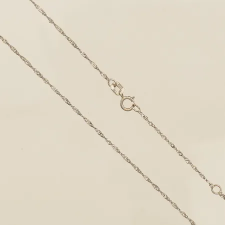 Kedja Singapore 42-45,5cm bredd 1mm GHA vitguld 18K Vikt: 1,4 g