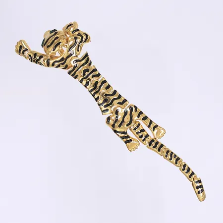 Brosch rörlig tiger med gröna stenar längd 14cm, bredd 5-25mm, oädel metall Vikt: 0 g