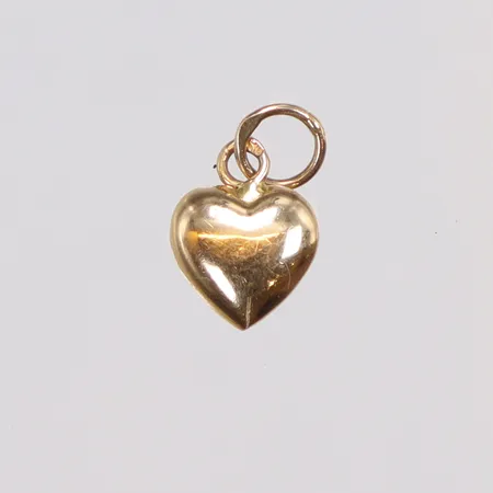 Hänge hjärta 6x11mm inklusive hängöglan 18K Vikt: 0,3 g